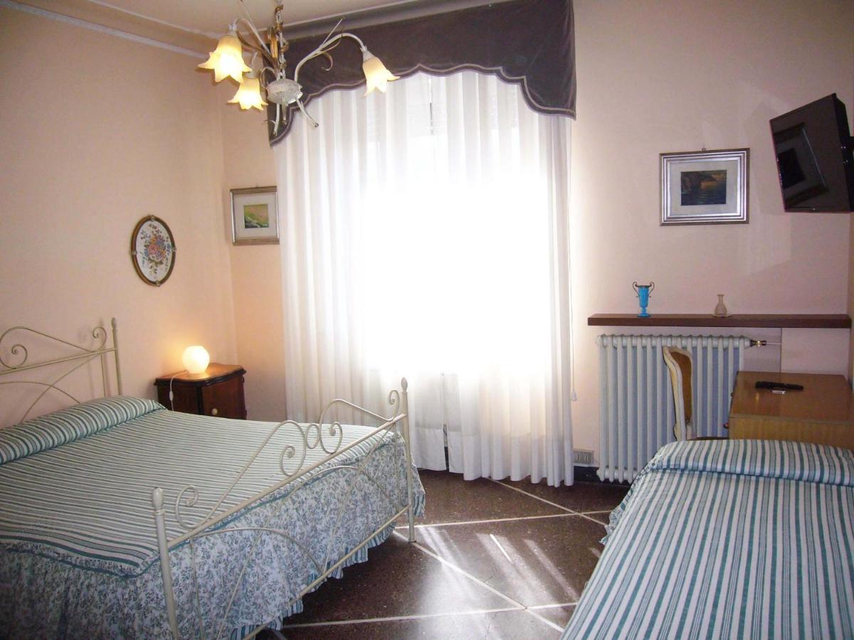 Red Horse Bed & Breakfast Pisa